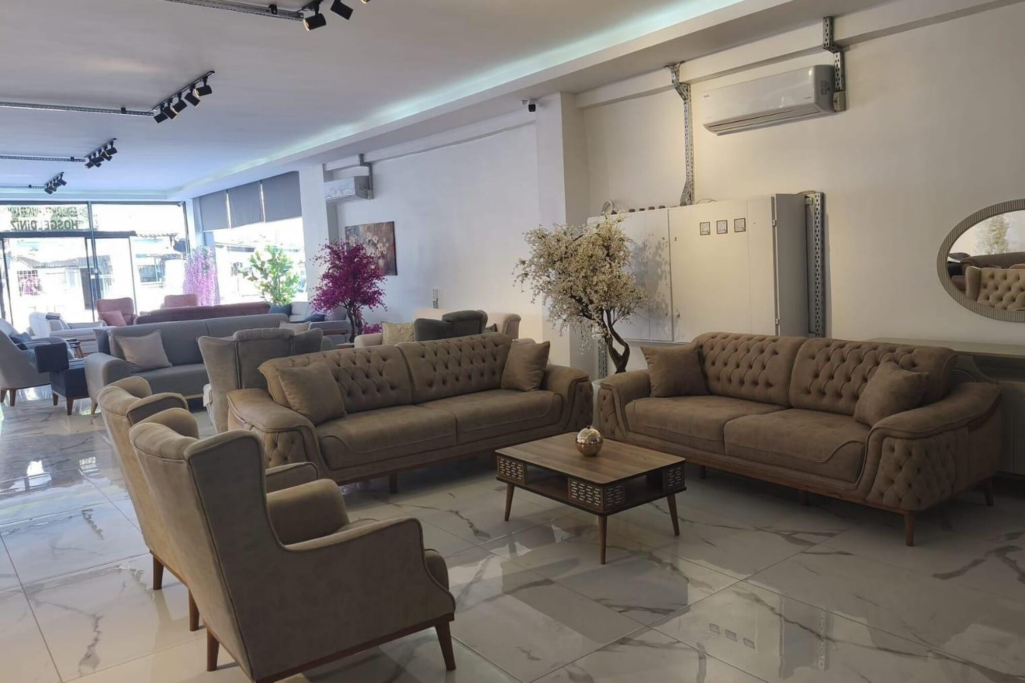 Akdeniz Koltuk Takımı